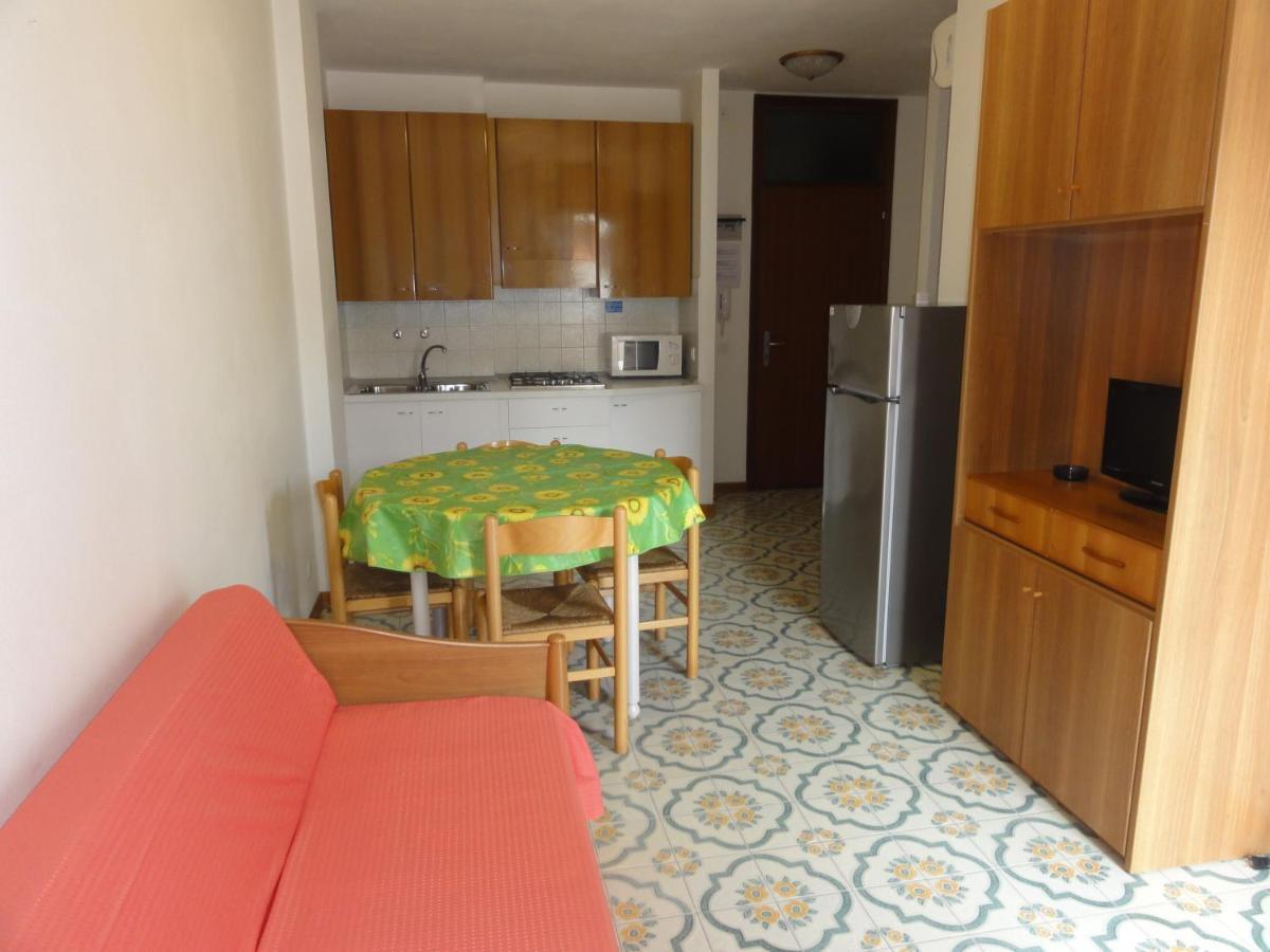 Corso - Appartamenti Bibione Exteriör bild